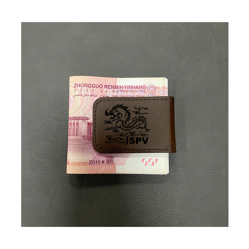 Лазерный зажим для денег из кожзаменителя